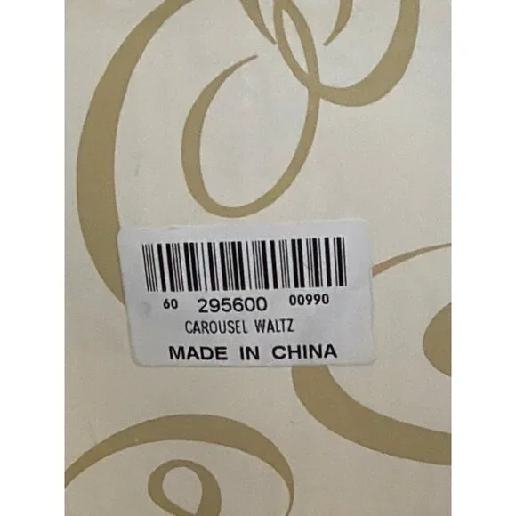 San Francisco Music Box Co Horse Carousel Plate Music Box w/Stand NEW Rare/HTF - Picture 5 of 17